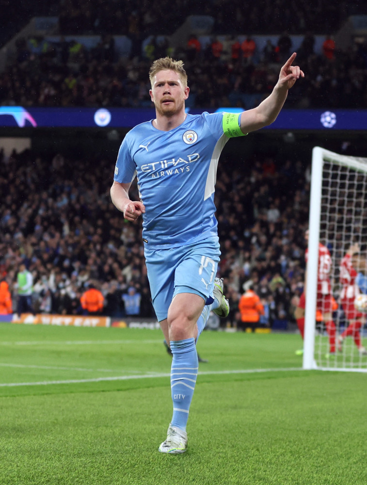 这是39岁？胡尔克远距离任意球直接爆射破门（39岁仍凶猛！胡尔克远距离任意球重炮破门）