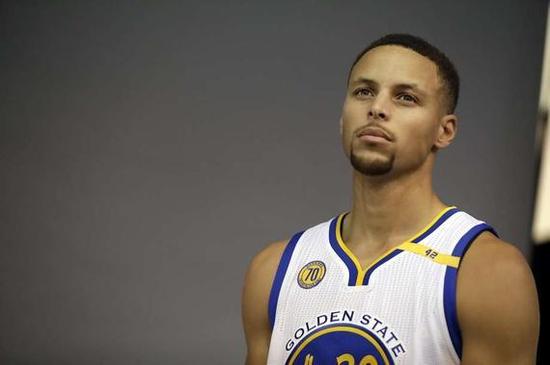 孔蒂：因为伤病我们的中场已经空了，希望坏运气能离我们远去（孔蒂：伤病令我们的中场几近空无，盼厄运远离）