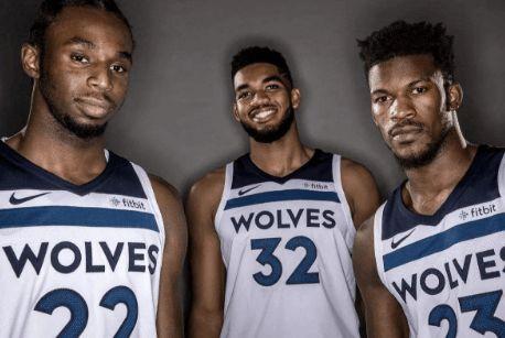 有消息称萨拉赫“很不高兴”，因为他不会在利物浦待满“六个月”。（传萨拉赫心情不佳：因无法在利物浦待满半年）