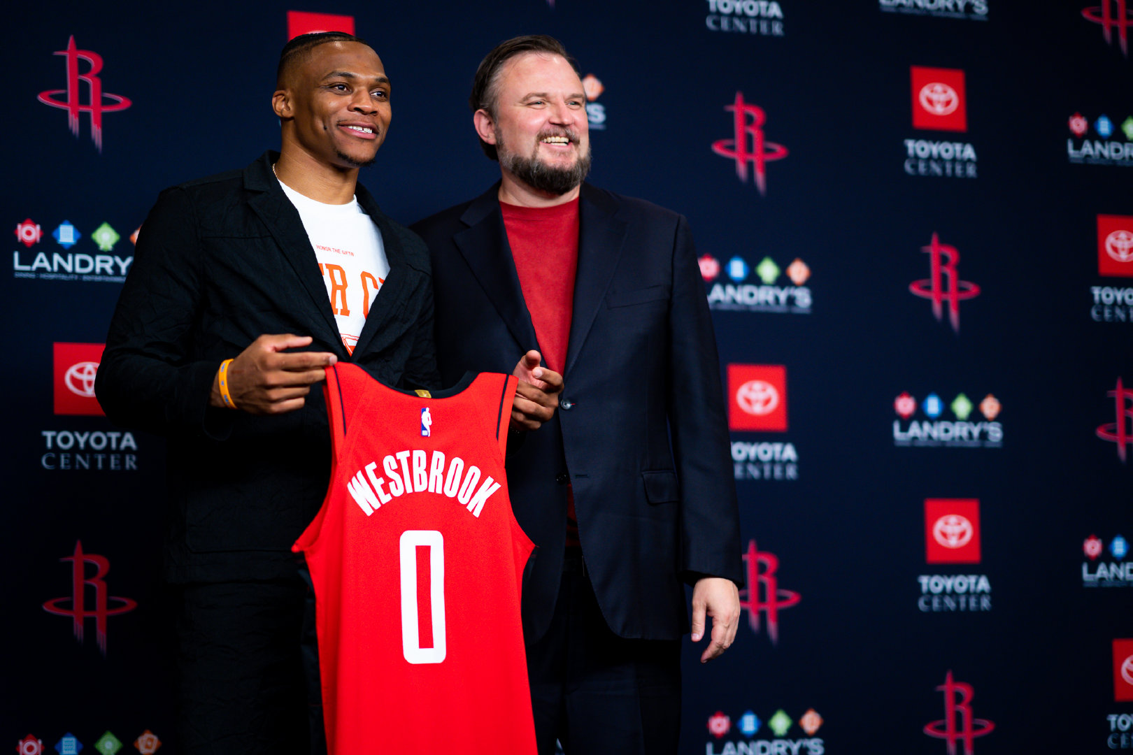 美国青春风暴席卷全球（美式青春风潮风靡全球）