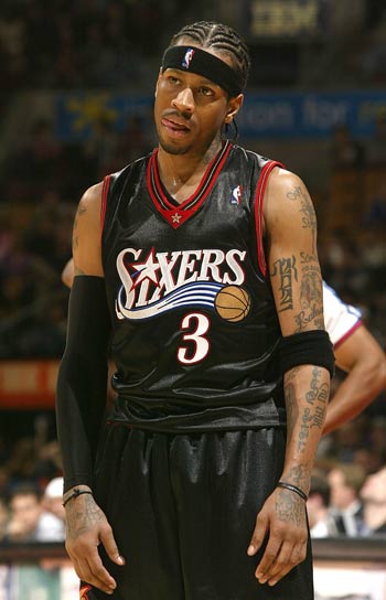 ESPN：曼联重点关注边翼卫引援，并且有7名中场目标（ESPN：曼联引援重心放在边翼卫，同时锁定7位中场人选）