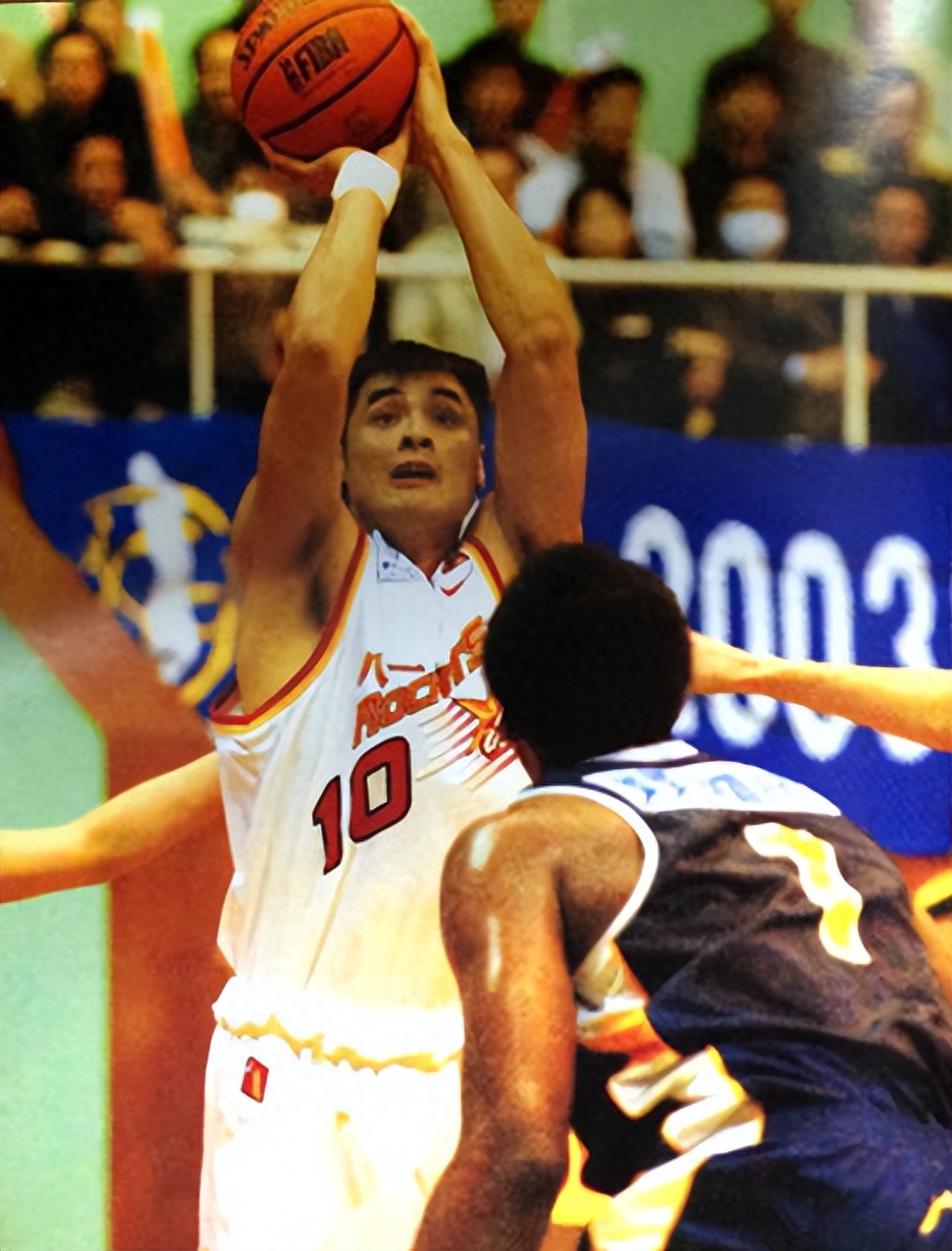 埃德尔：苏宁夺冠后张氏父子消失了，我们有好几个月没拿到工资（埃德尔：苏宁夺冠后张氏父子不再露面，我们已数月未发薪）