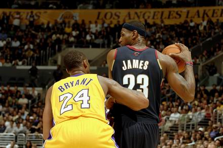 皇马维尼修斯关键进球助球队连胜（维尼修斯关键破门助皇马继续连胜）