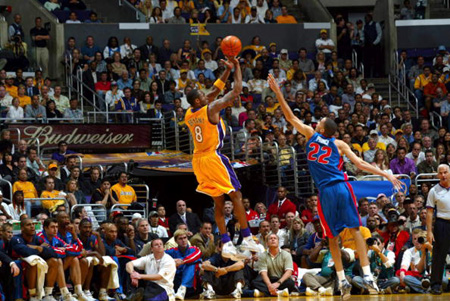 CBA 三大黑马浮出水面（CBA三匹黑马崭露头角）