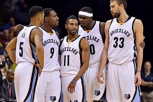 劳塔罗本赛季34次射门意甲第三，6次错失绝佳机会数意甲第二（劳塔罗本季34次射门列意甲第3，6次错失良机居第2）