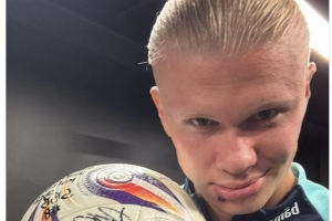 再见伊森！火箭、开拓者酝酿4换1交易，2米03前锋空降休斯顿（火箭与开拓者酝酿4换1：2米03前锋空降休城，伊森或告别球队）