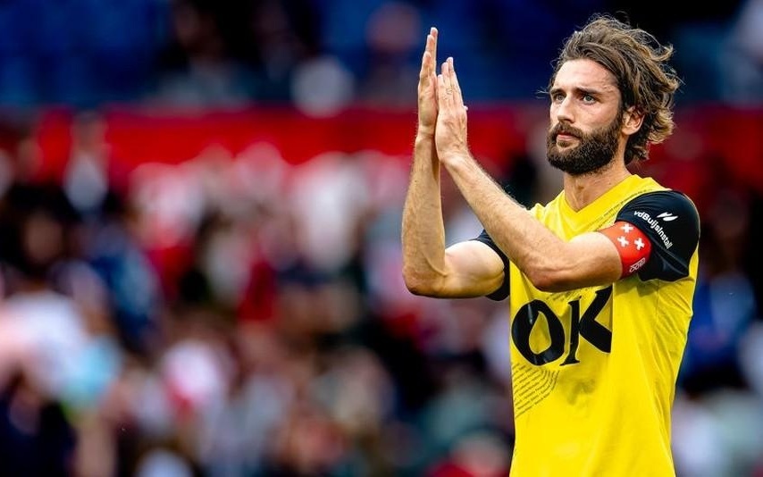 防线胆寒 防线胆寒